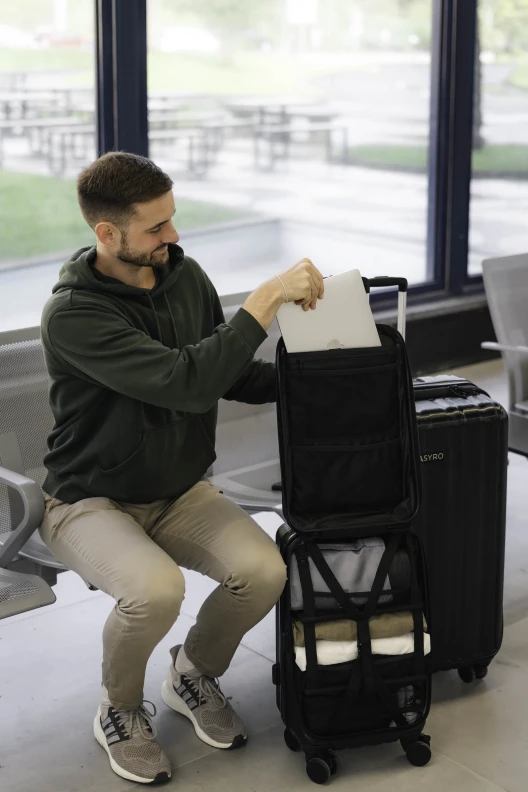 CASYRO Stand-Up Koffer L schwarz