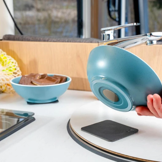 Geschirrset Dolomit Magnetic Blue